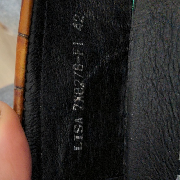 Salvatore Ferragamo leather sneakers - Picture 4 of 4